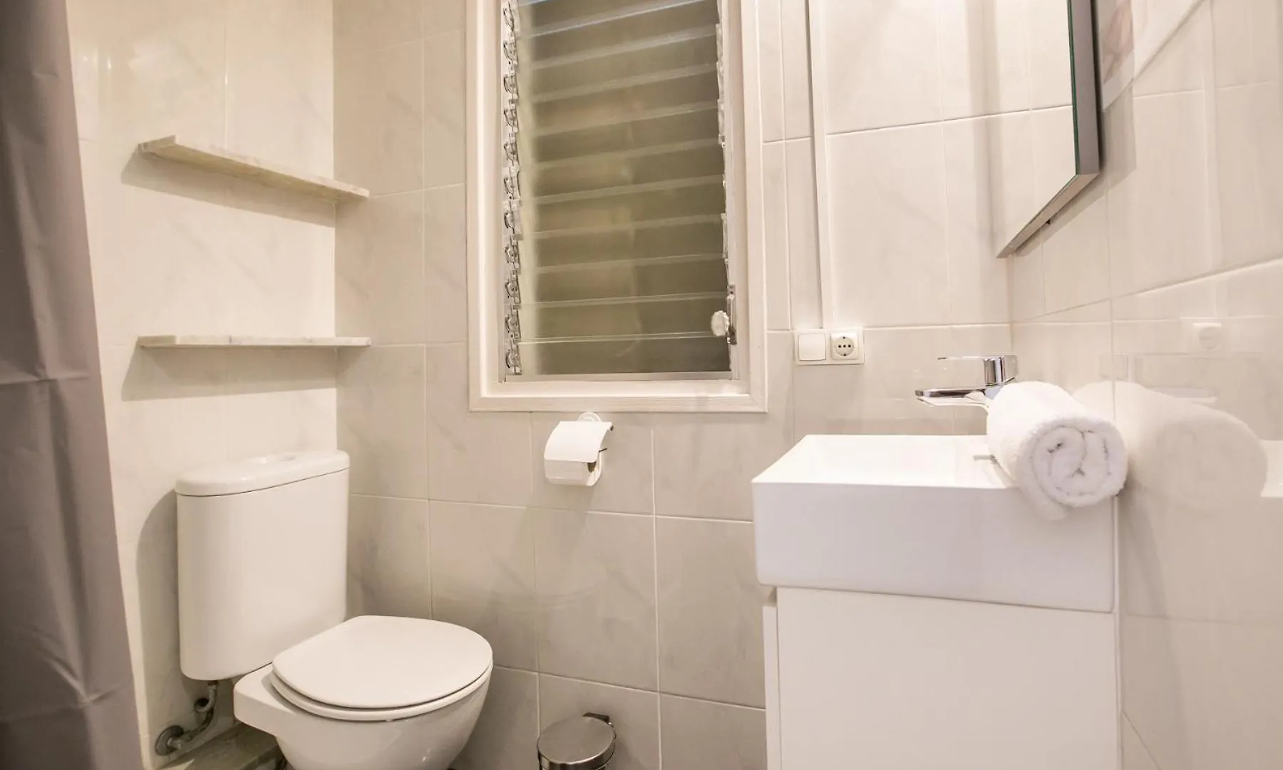 31Par1110 - Mediterranean Style Apartment Барселона
